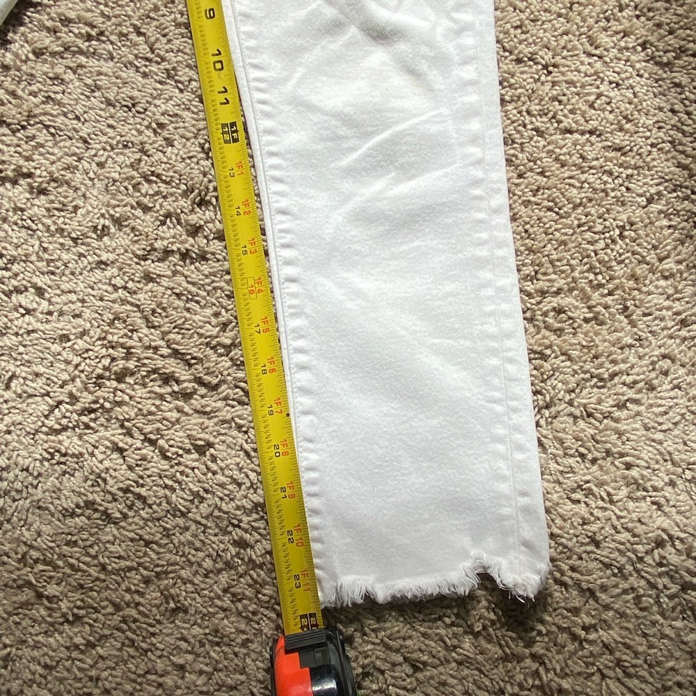 White frayed american eagle jeggings - Picture 3 of 4